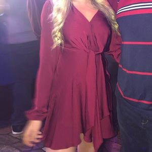 EXPRESS long sleeve knot front dress - Wine
